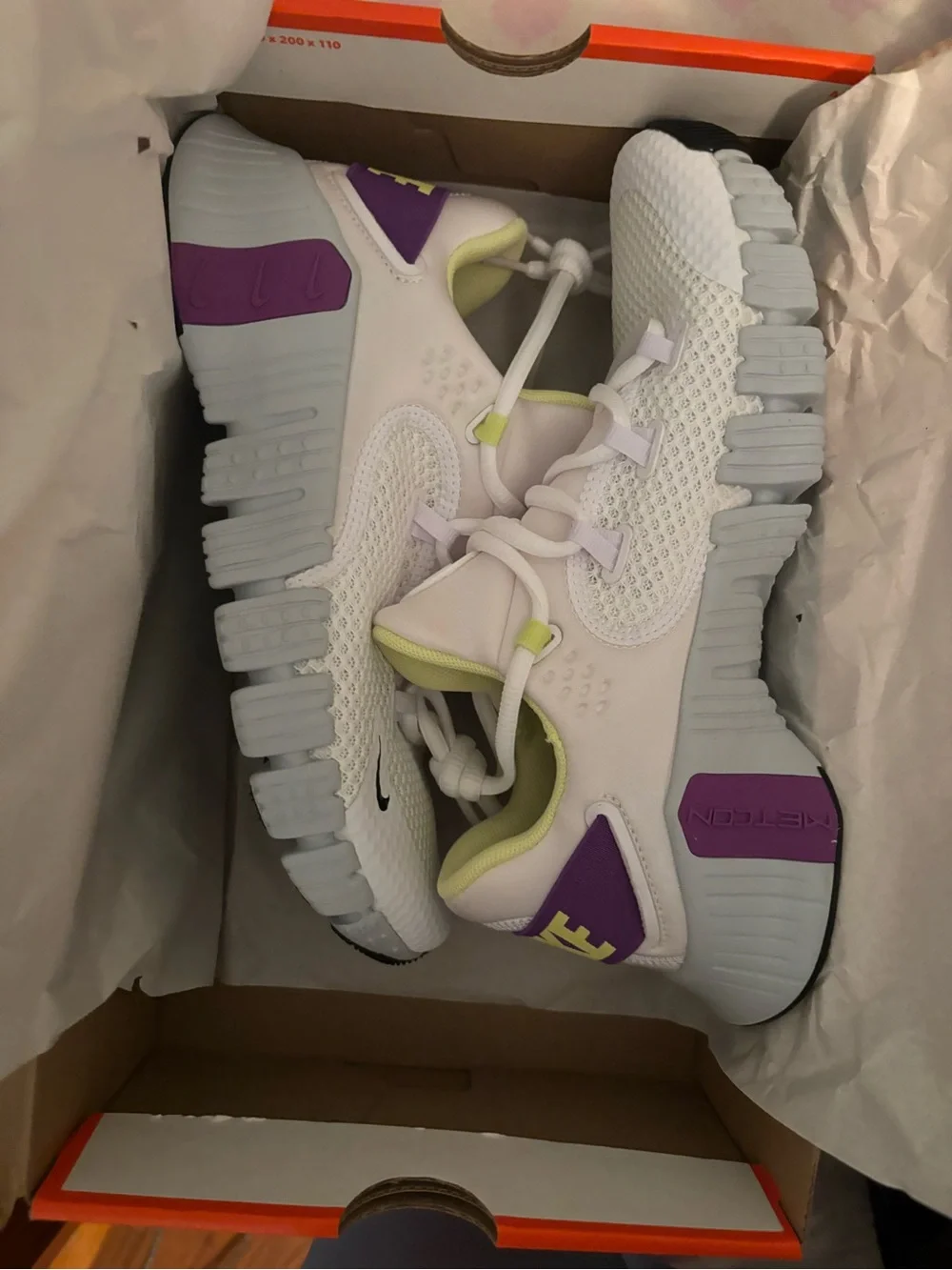 Nike Metcon Free 4 White and Purple Flex Runner Sneakers